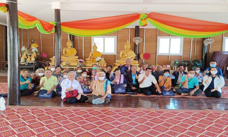 ออกตรวจติดตามและประเมินผลโครงการส่งเสริมการประกอบอาชีพแบบเศรษฐกิจพอเพียงฯ บ้านทุ่งแค หมู่ที่ 9 ต.เพ็กใหญ่ อ.พล